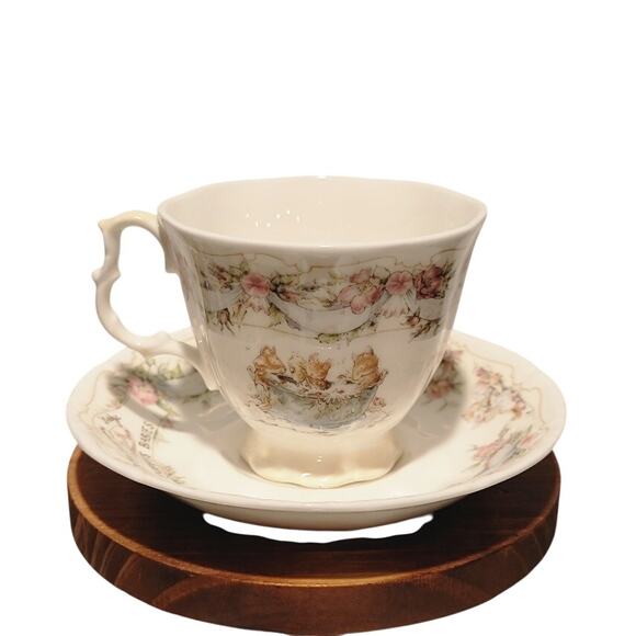 Vintage Royal Doulton Poppy's Babies Cup and Saucer Brambly Hedge Collection - Picture 1 of 15